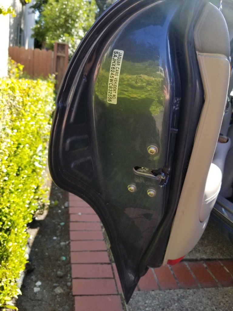 how to tell a car has been resprayed