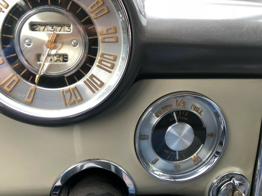 1948 Buick Super for sale gauges
