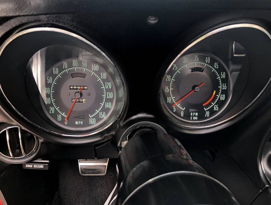 1968 Chevrolet Corvette convertible for sale 7