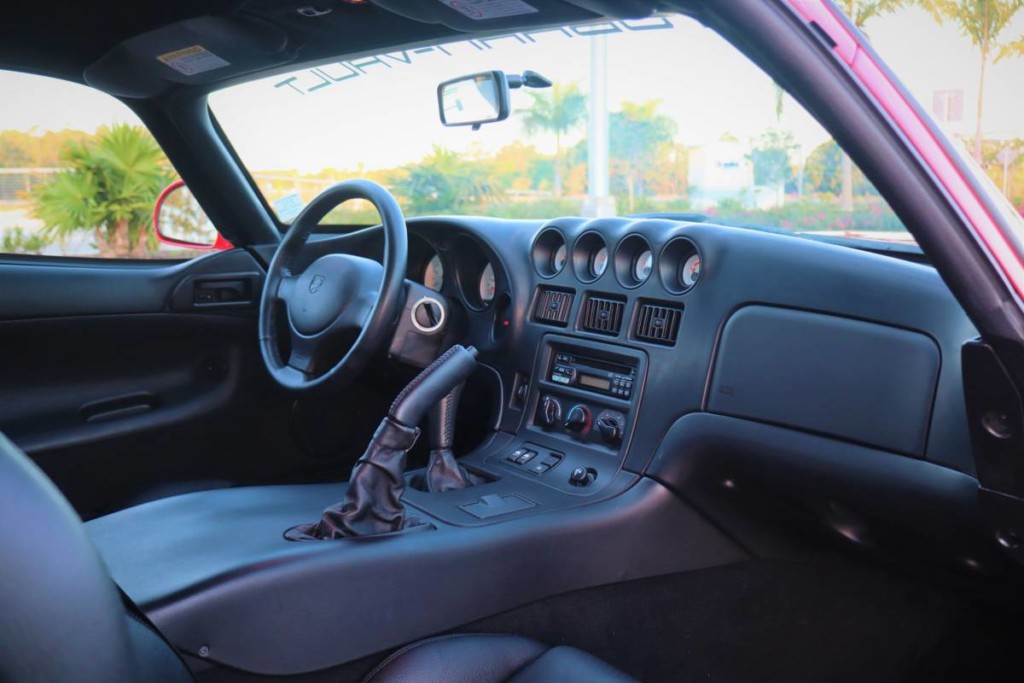 1997 Dodge viper sparkle gold for sale 7