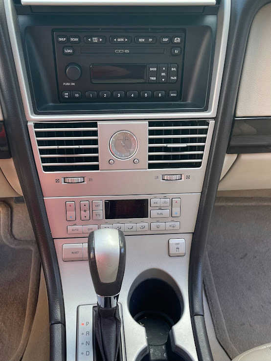 2003 lincoln aviator low mileage captains chairs for sale classifieds interior dash center console