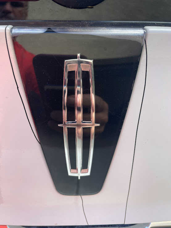 2003 lincoln aviator low mileage captains chairs for sale classifieds interior cracked tailgate