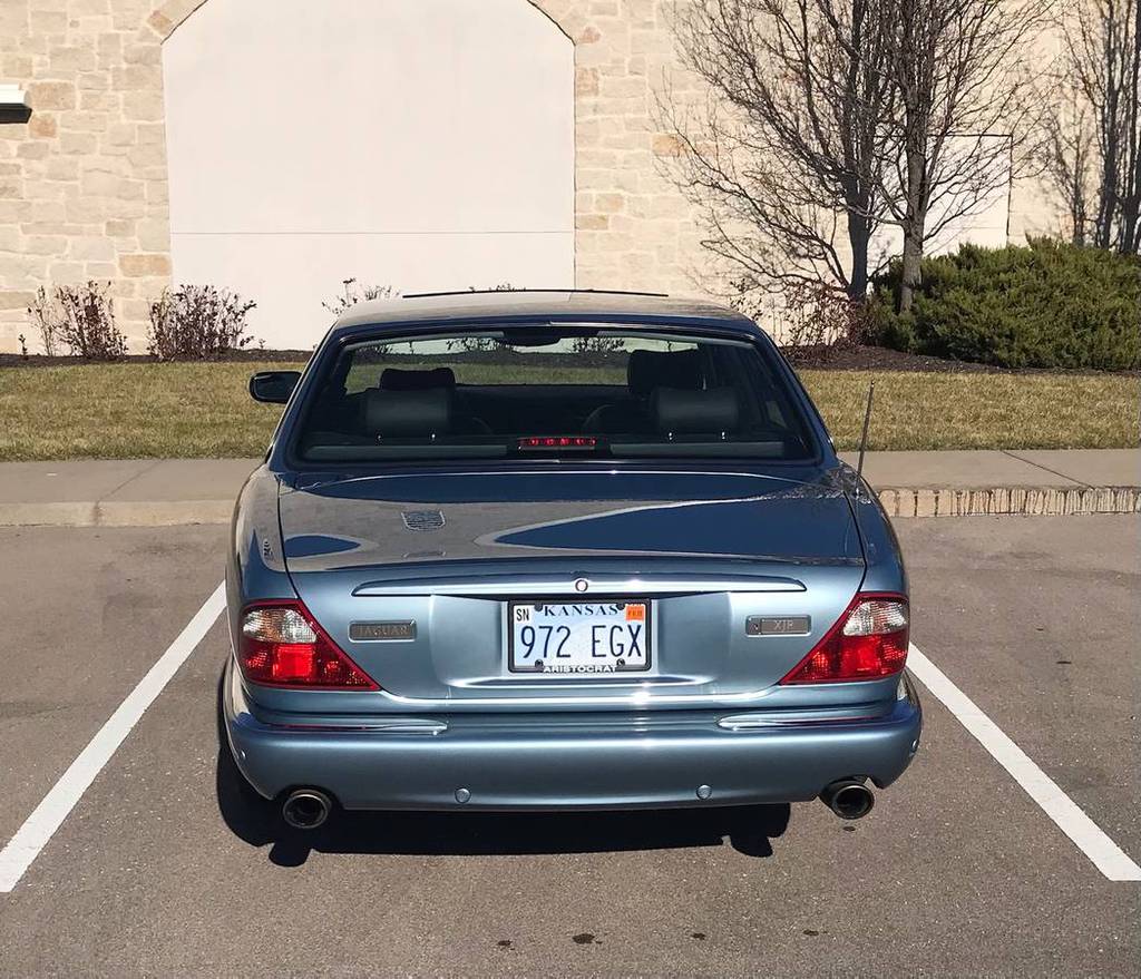 2002 jaguar xjr x308 zircon blue low mileage for sale classifieds 3