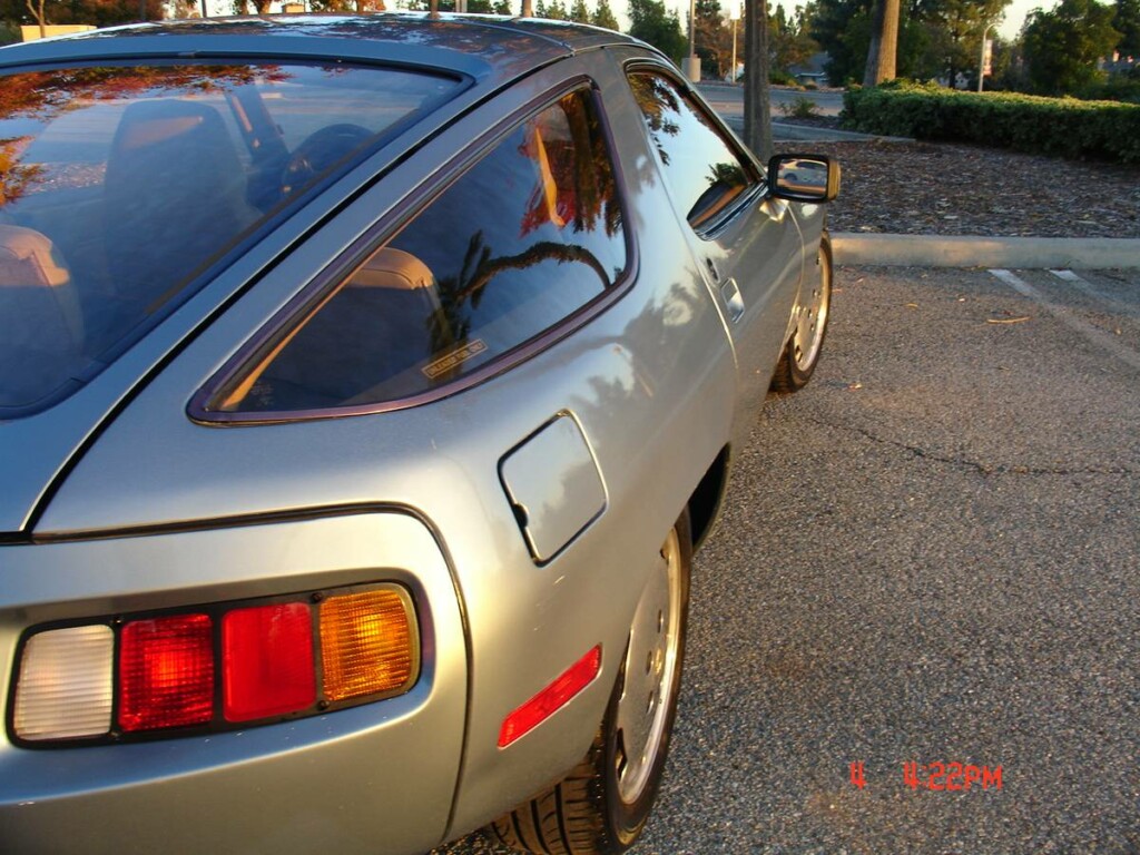 1980 porsche 928 hellblau blue 5spd manual for sale classifieds 4